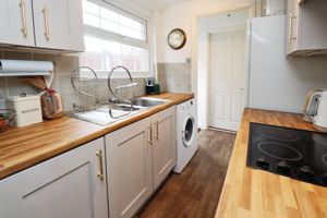 SYDNEY STREET- click for photo gallery